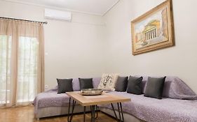 Quality Home In Athens